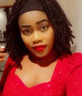 Lorette 35 ans Douala Cameroun
