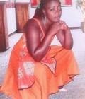 Lydie 33 Jahre Yaoundé Kamerun