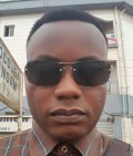 Jean 40 ans Yaoundé Cameroun