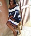 Christelle 32 Jahre Yaoundé Kamerun