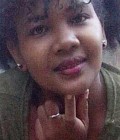 Laura 33 ans Antananarive Madagascar
