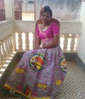 Yvette 34 Jahre Yaoundé Kamerun