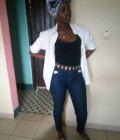 Lily 34 ans Douala Cameroun