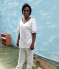 Yvonne 44 ans Kribi Cameroun
