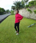 Sarah 32 Jahre Libreville  Gabun