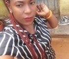 Carole 28 ans Yaoundé 7 Cameroun