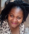 Yasmine 36 Jahre Douala Kamerun