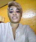 Carine 34 ans Yaoundé Cameroun