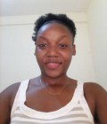Loveline 23 ans Douala Cameroun