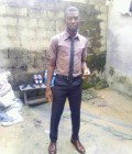 Samuel 37 ans Douala Cameroun