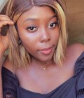 Moniva 21 ans Douala  Cameroun