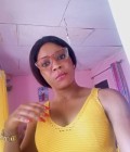 Pauline 31 Jahre Yaoundé Kamerun