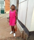 Eloise 26 Jahre Centre  Cameroun