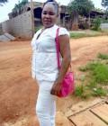 Emilienne 38 Jahre Yaoundé Kamerun