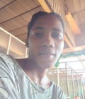 Miriam 26 ans Douala Cameroun
