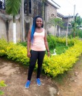 Laure 35 Jahre Douala Kamerun