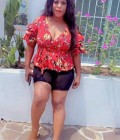 Eva 30 ans Yaounde Cameroun