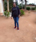 Jeanne 49 ans Yaoundé 3 Cameroun