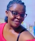 Arlette 38 Jahre Yaoundé  Kamerun