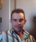 Eric 43 ans Louiseville Canada