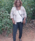 Elise 53 Jahre Yaounde Centre Kamerun