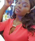 Martine 23 ans Douala Cameroun