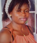 Sylviane 37 Jahre Mbalmayo Kamerun