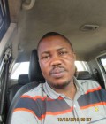 Jim 43 ans Pointe-noire Congo
