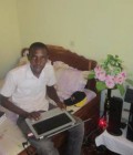 Serge 34 ans Douala Cameroun