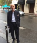 Antoine 72 ans Paris France