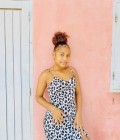 Jenny 18 ans Antalaha Madagascar