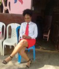 Nicole 37 Jahre Yaoundé Kamerun