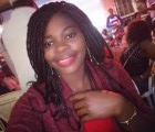 Clementine 30 ans Yaoundé Cameroun