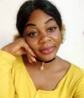 Gloria 30 ans Yaoundé  Cameroun