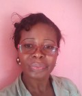 Emmanuelle 45 Jahre Yaoundé Kamerun