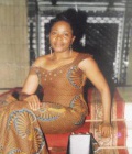 Monique 52 Jahre Yaoundé Kamerun