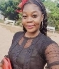 Gloria 30 ans Yaoundé  Cameroun