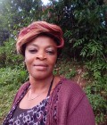 Viviane 46 Jahre Yaoundé Kamerun