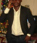 Arthur 36 ans Douala Cameroun