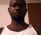 Greg elvy 36 ans Libreville Gabon
