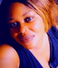 Ruth 37 ans Moyenne Au Goût Gabon