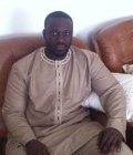 Youssou 45 ans Dakar Sénégal