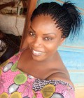 Jacqueline 44 Jahre Yaounde Kamerun
