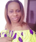 Perla 33 Jahre Douala Kamerun