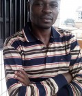 Issiaka 39 ans Massangam Cameroun