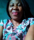 Flore 46 ans Yaoundé Cameroun