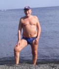 Yves 77 ans Colombes France