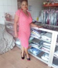 Pauline 48 Jahre Yaoundé Kamerun