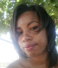 Stephanie 29 Jahre Sambava Madagascar