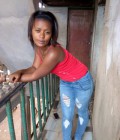 Annie 31 Jahre Antananarivo Madagaskar